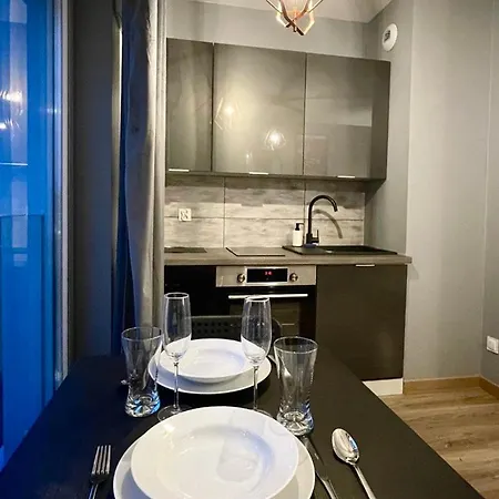 Apartment Wroapart-pl Witold By The River - 500 Steps To Market Square Breslau